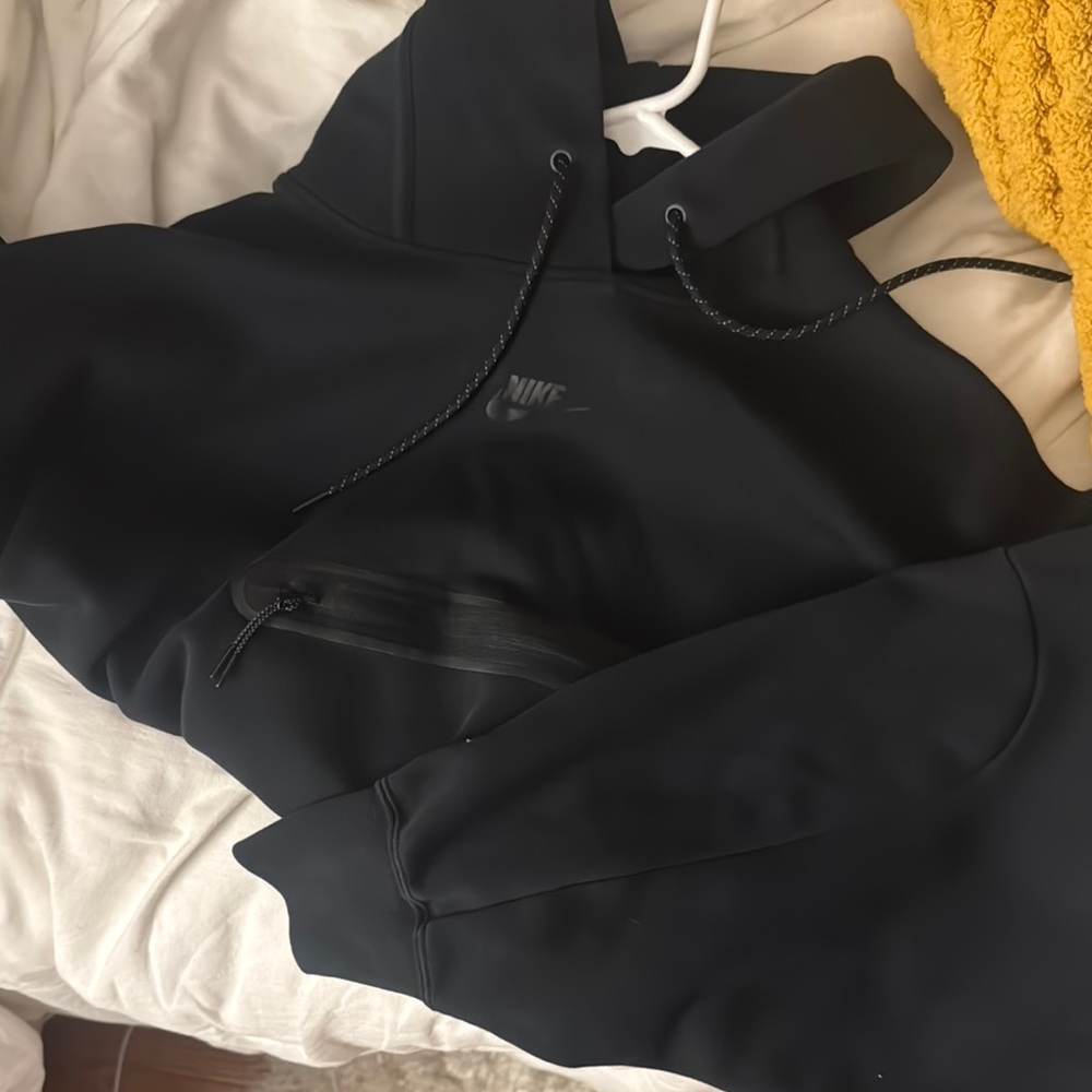 Nike Tech Midnight Black Pullover